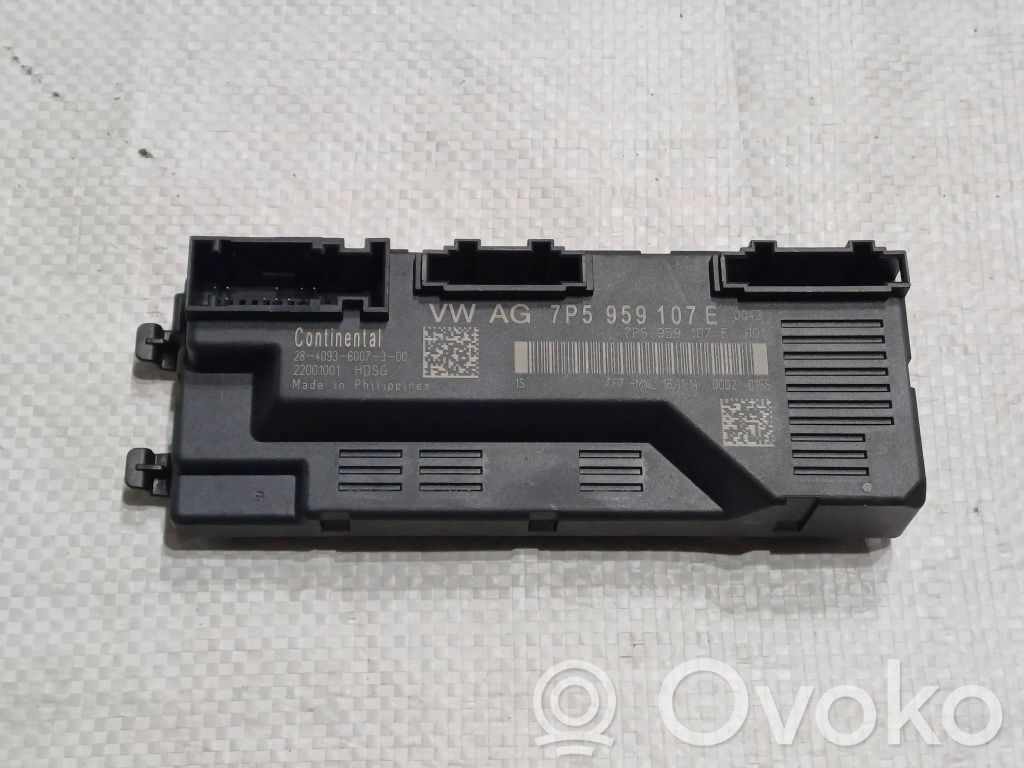 Porsche Cayenne (92A) Tailgate/trunk control unit/module 