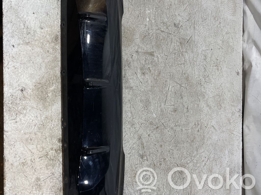BMW 1 F40 Apatinė bamperio dalis 