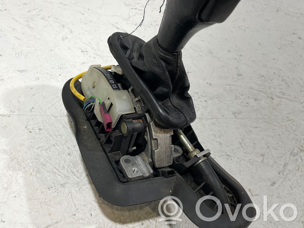 BMW 5 E39 Gear shifter/selector 