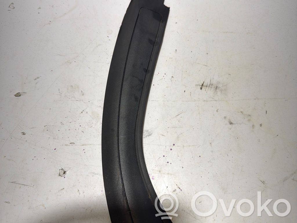 BMW Z4 E85 E86 A-pilarin verhoilu 