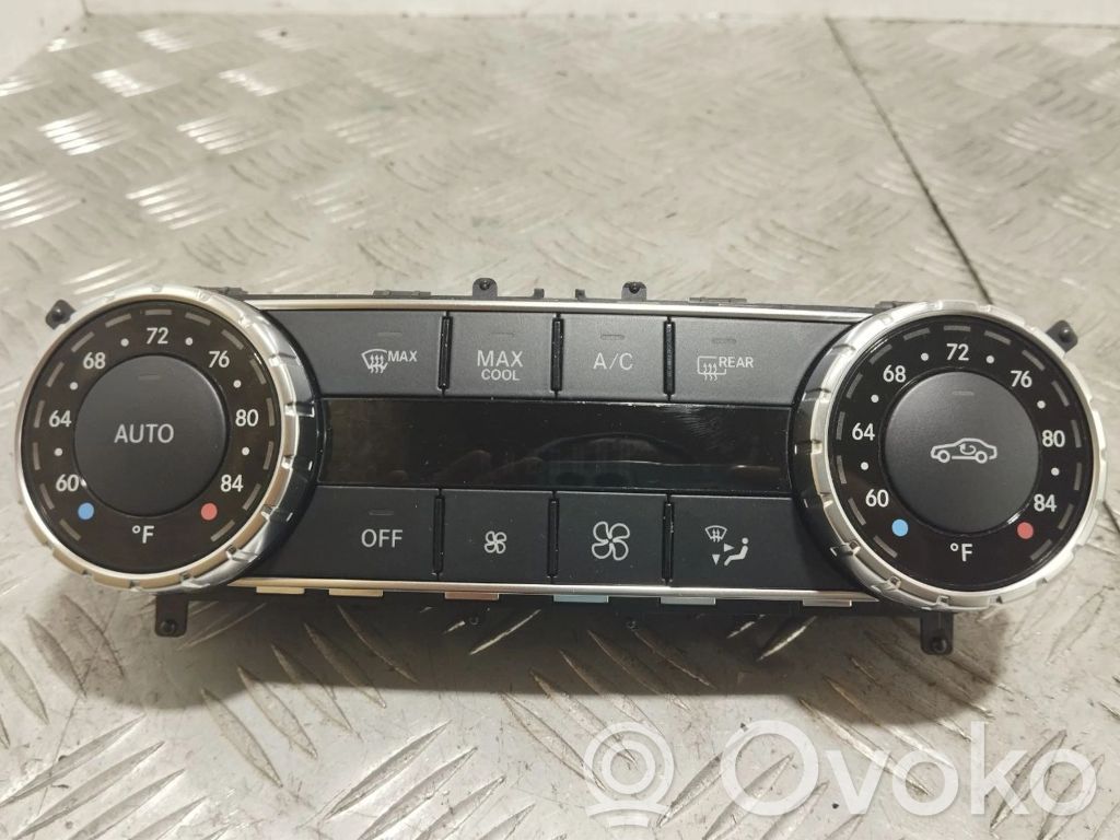 Panel klimatyzacji   A2049006005,J134