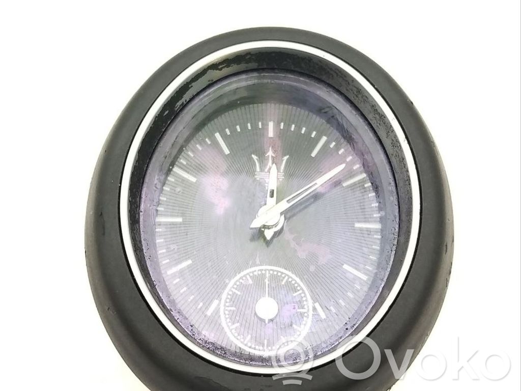 Maserati Levante Clock 