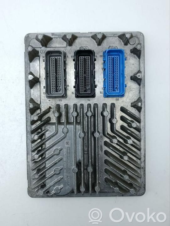 Chevrolet Corvette C7 Engine control unit/module 
