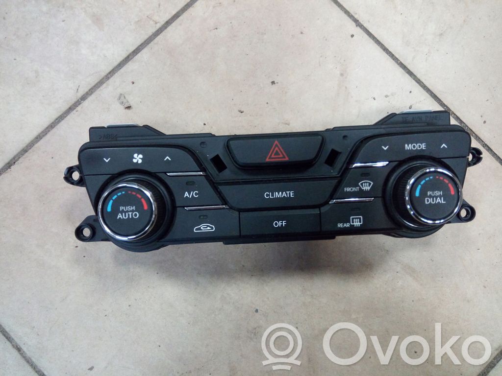KIA Optima Climate control unit 