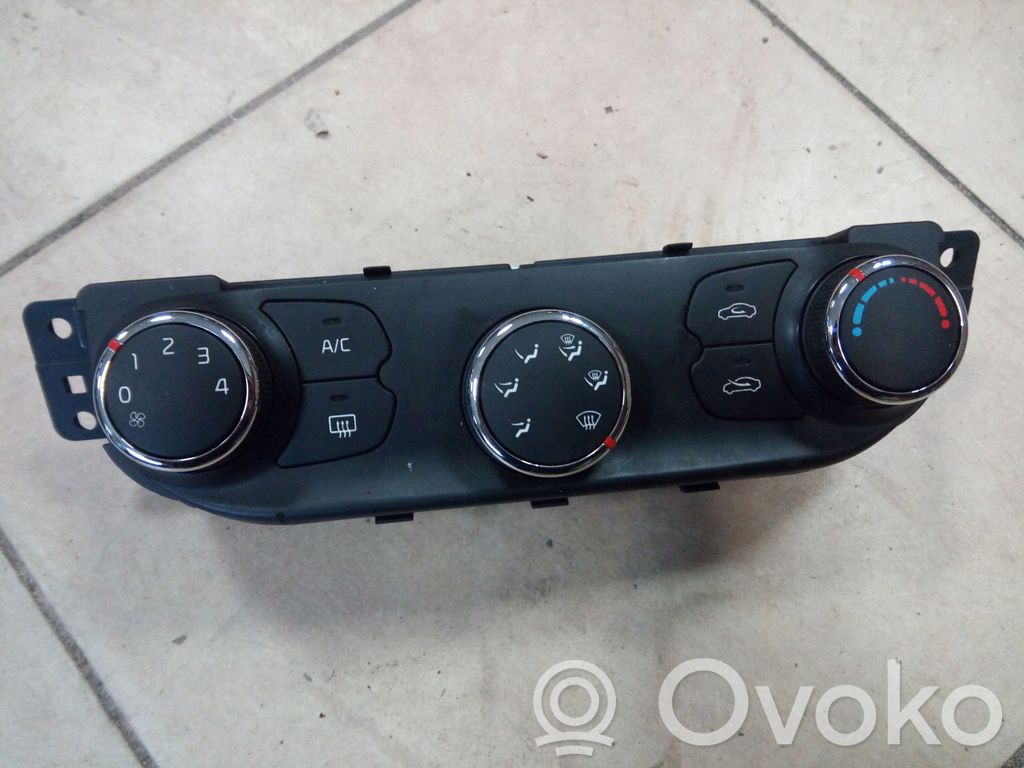 Climate control unit   97250A2000