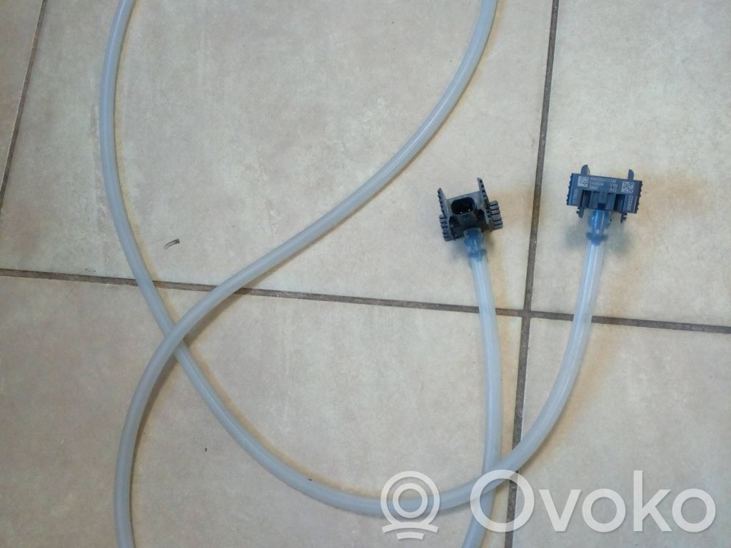Audi A4 S4 B9 8W Airbagsensor Crashsensor Drucksensor 