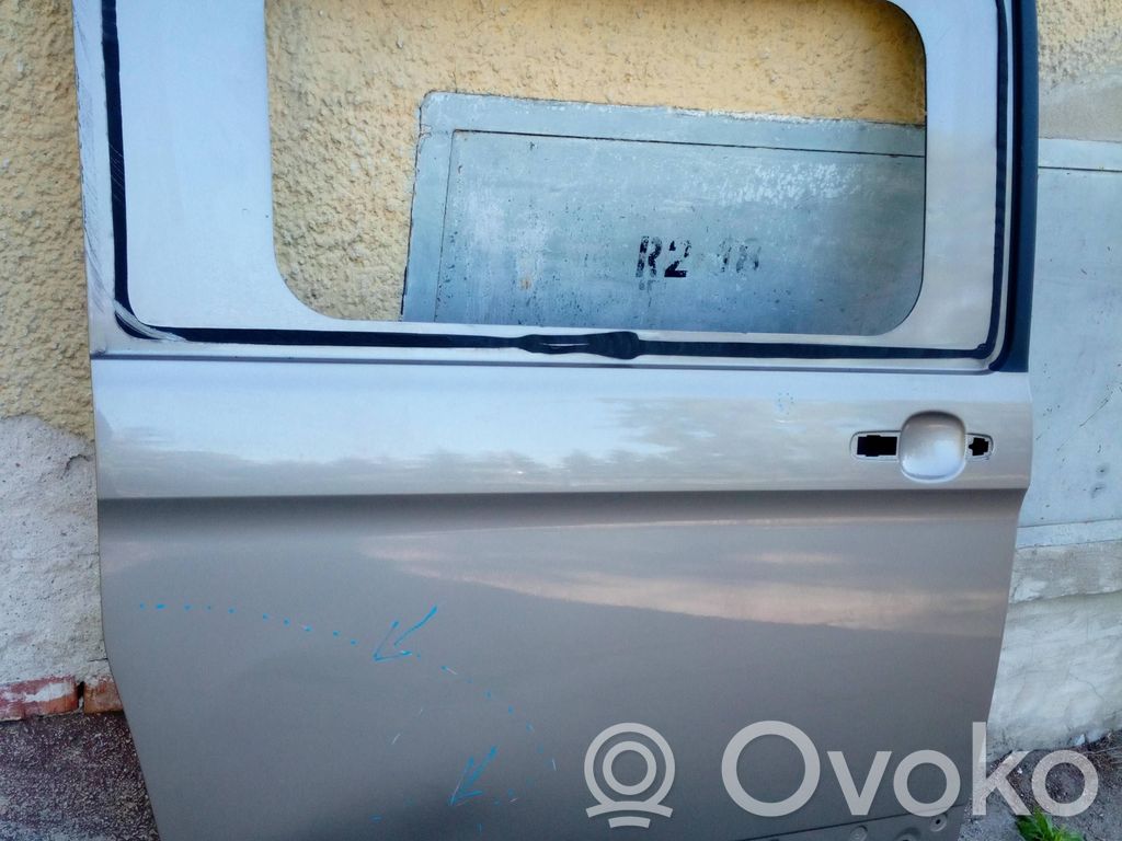 Side sliding door   NE68563