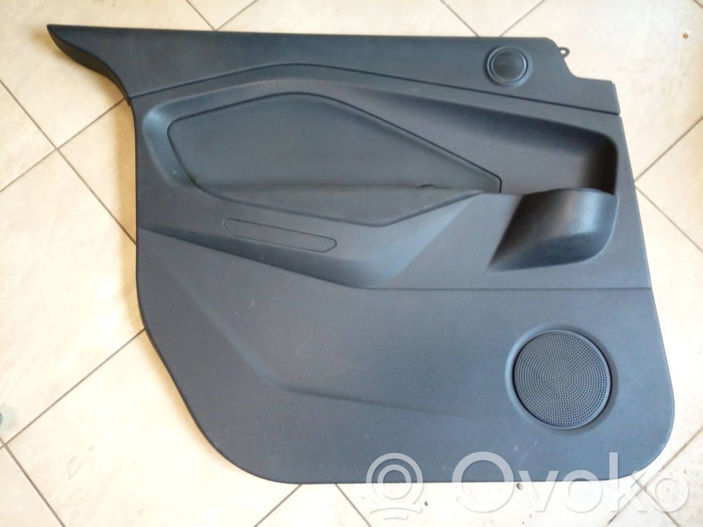 Ford Grand C-MAX Apšuvums aizmugurējām durvīm 
