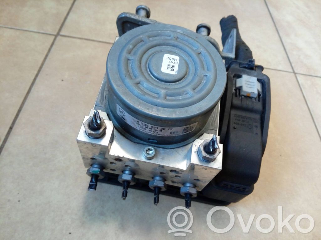 Mercedes-Benz C W205 Bomba de ABS 