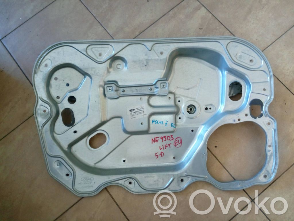 Ford Focus Front door window regulator with motor 