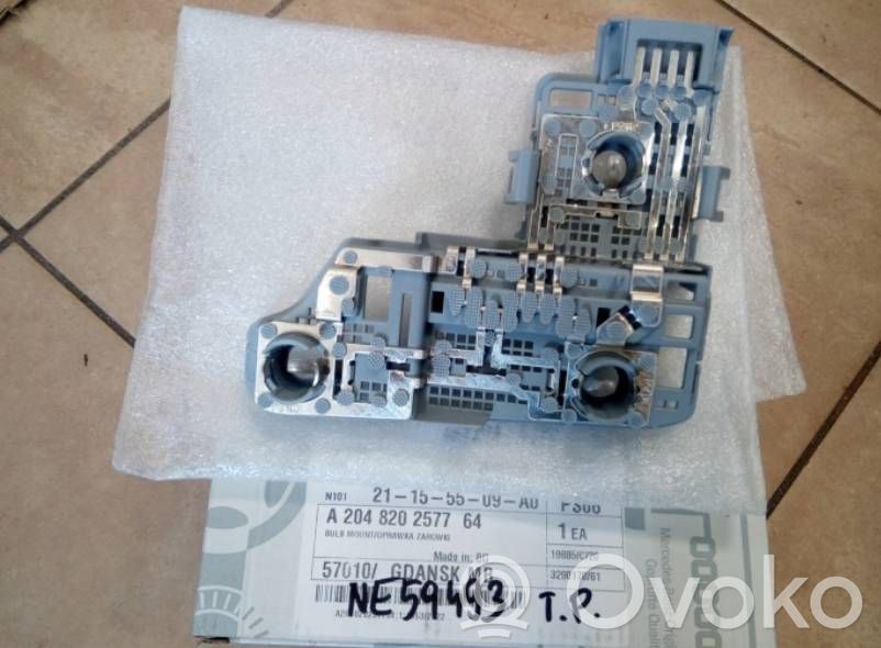 Mercedes-Benz C W204 Element lampy tylnej 