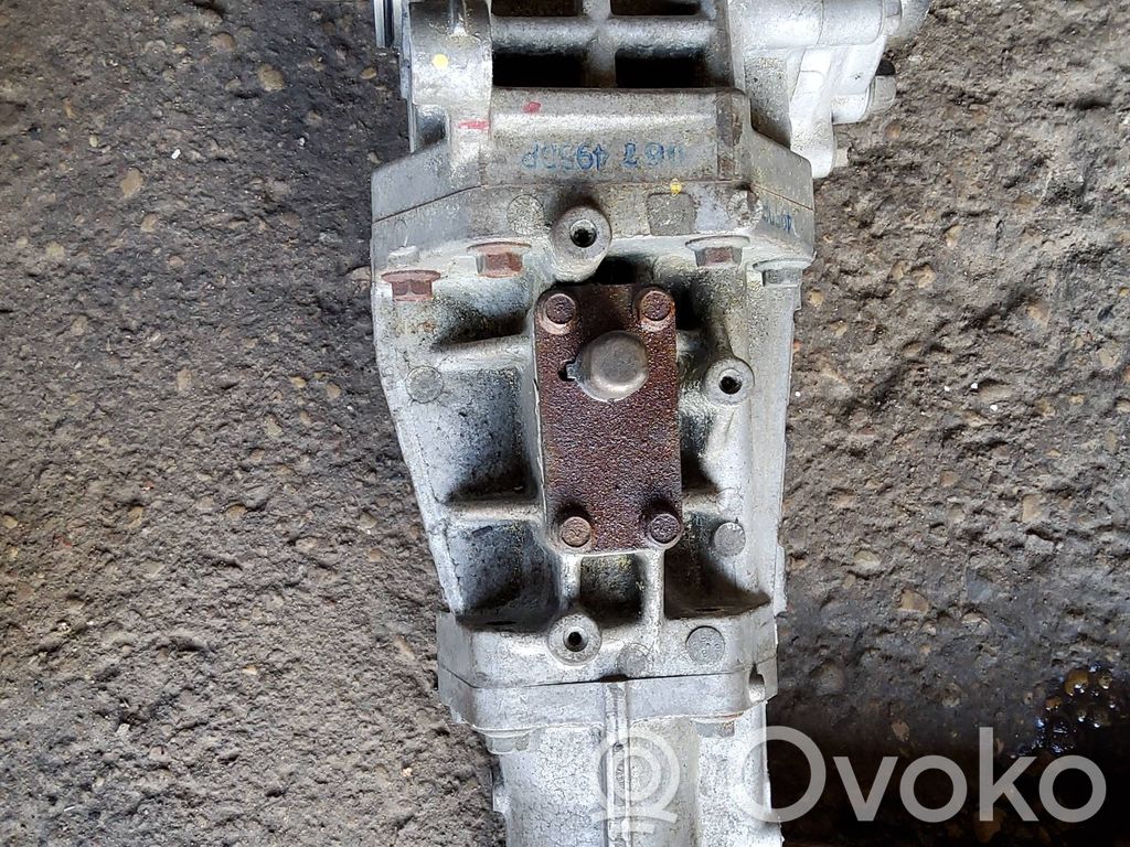 Gearbox transfer box case
