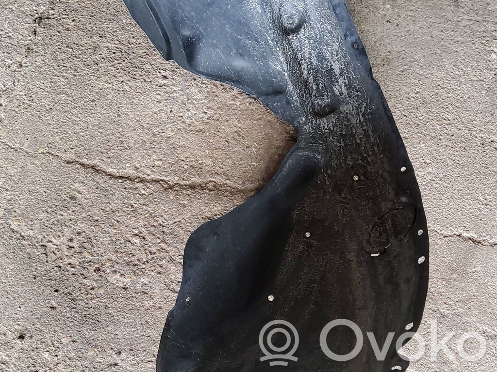 Front wheel arch liner splash guards   CH1249166