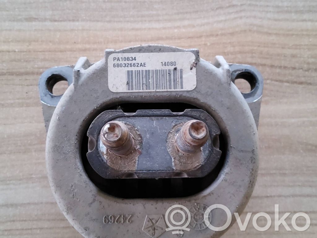 Getriebelager Getriebedämpfer   68032662AE