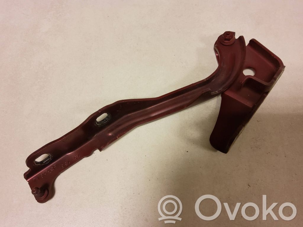 Chrysler 200 Engine bonnet/hood hinges 