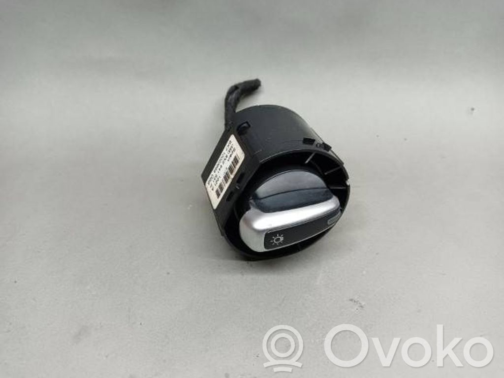 Light switch   8X2941531P,1021A,10023668