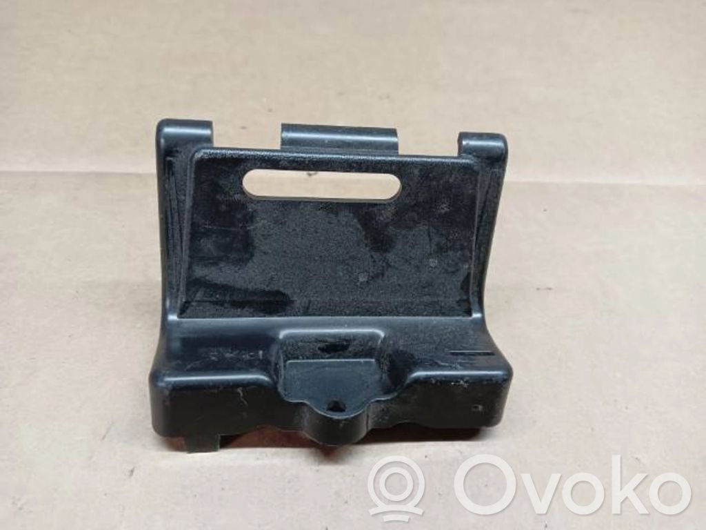 Bumper support mounting bracket corner   9807652277