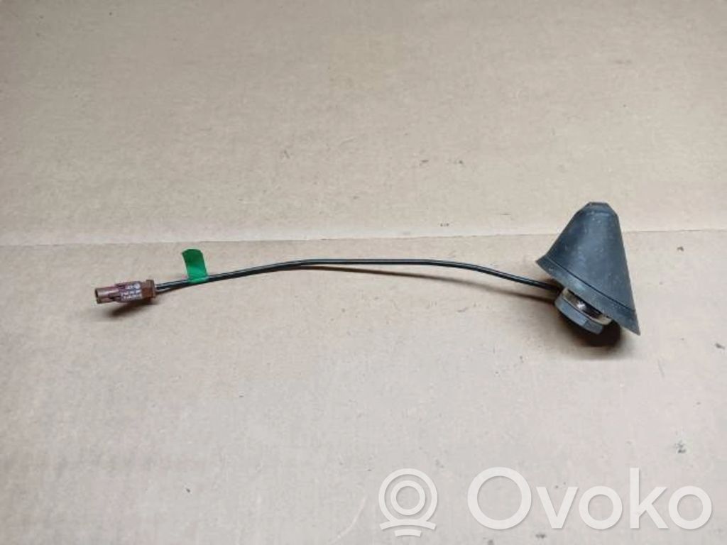 Audi A1 GPS-pystyantenni 