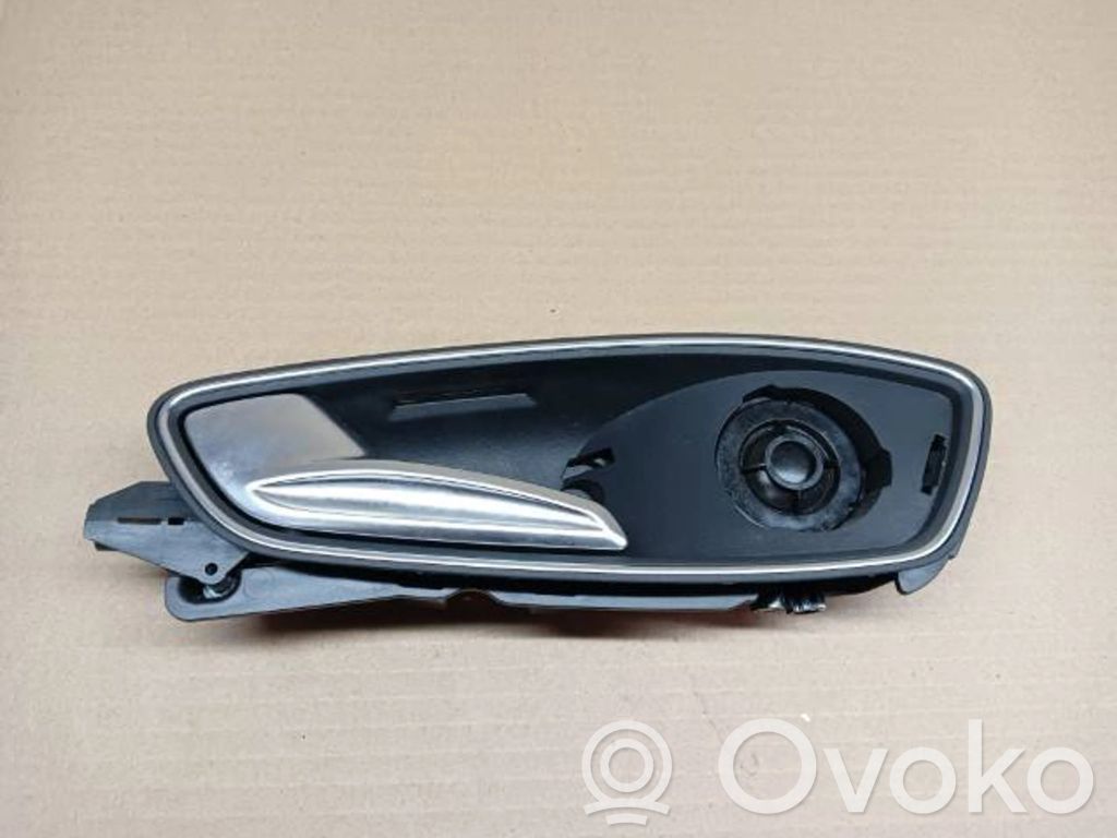 Audi A1 Manecilla interna puerta trasera 