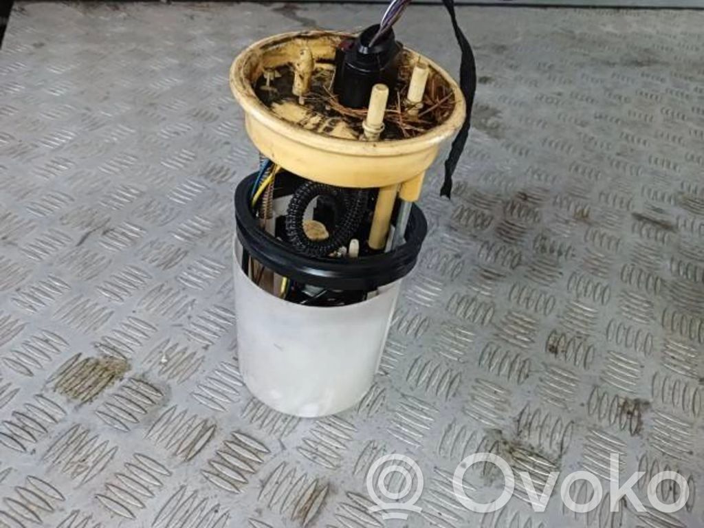 Audi A1 Bomba interna de combustible 