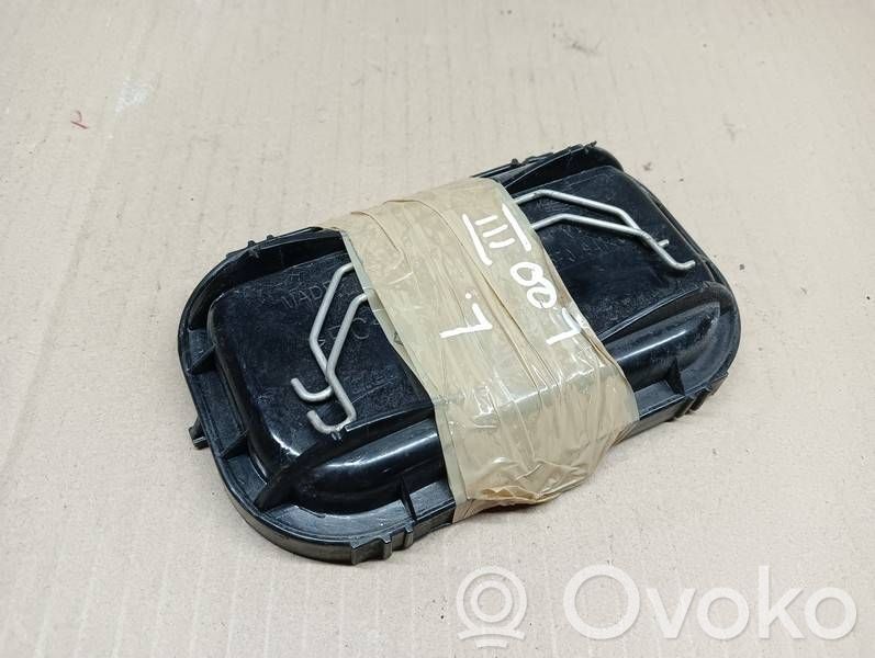 Seat Leon (5F) Headlight/headlamp dust cover 