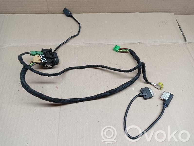 USB socket connector   5F0035222C,5Q0035736