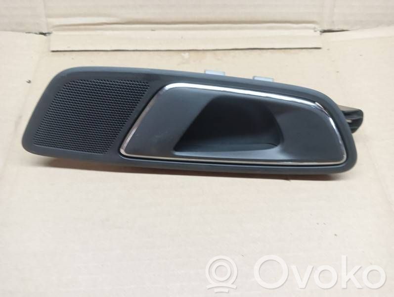 Seat Leon (5F) Rear door interior handle 