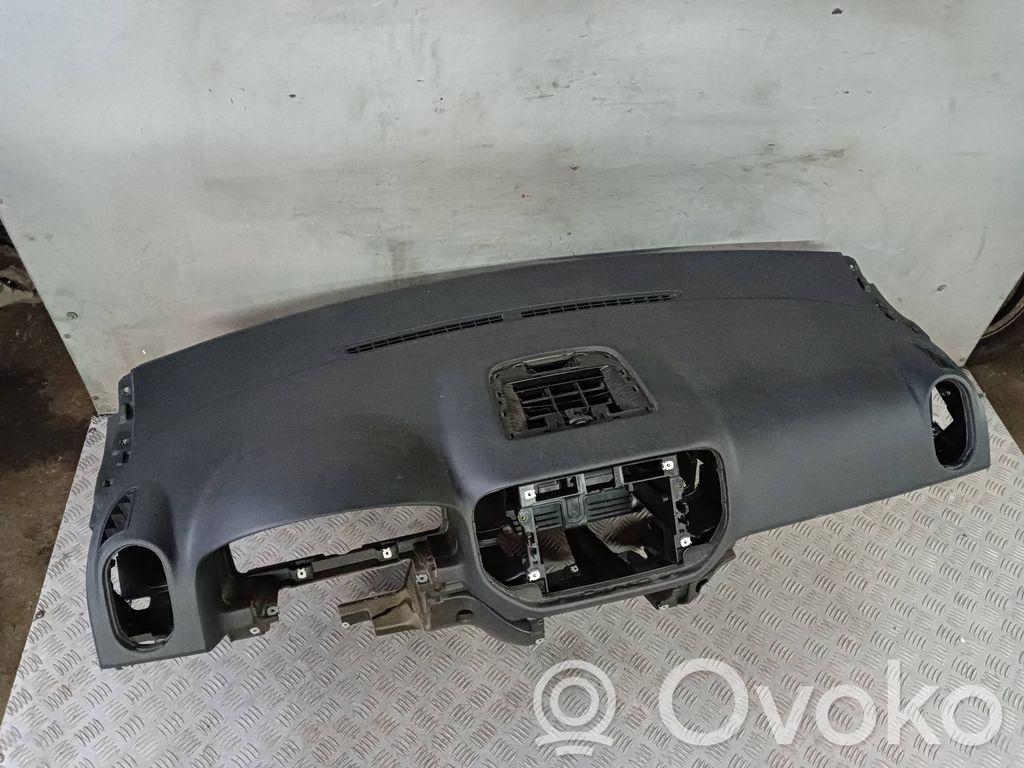 Volkswagen Golf Plus Dashboard 