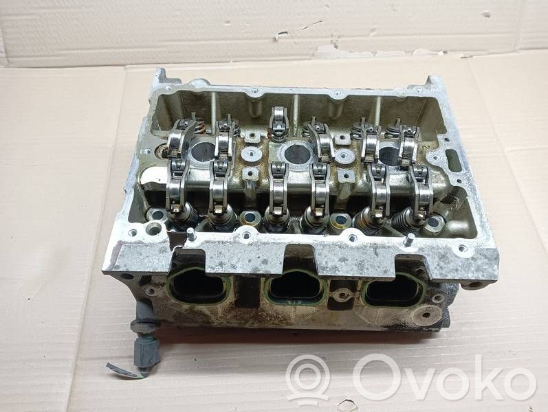 Skoda Citigo Engine head 