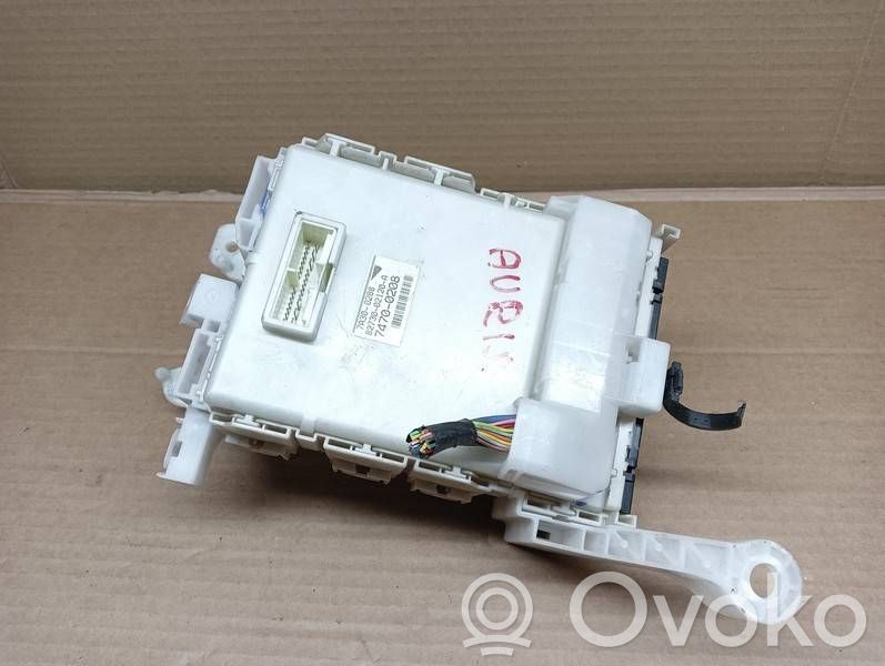 Toyota Auris 150 Módulo de fusible 