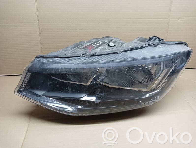 Volkswagen Caddy Headlight/headlamp 