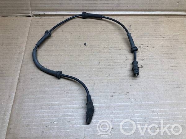 Renault Trafic II (X83) ABS Sensor 