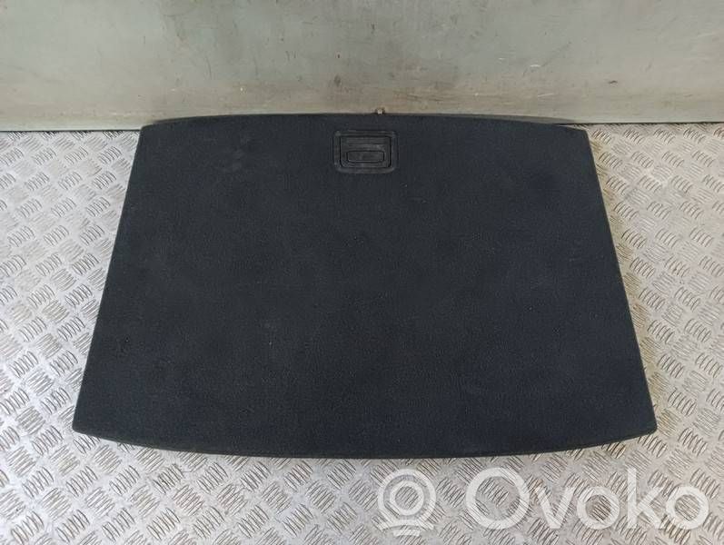 Audi A4 S4 B9 Wykładzina bagażnika 