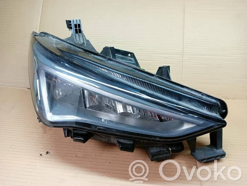 Cupra Born Scheinwerfer 