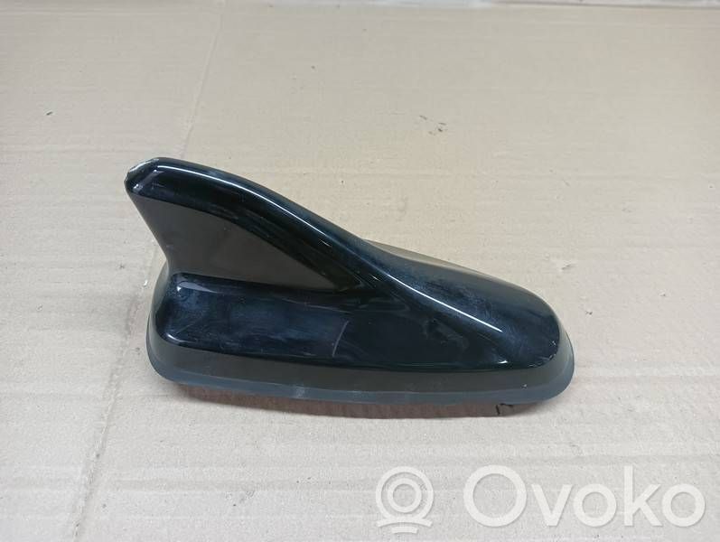 Skoda Octavia Mk4 Radion antenni 