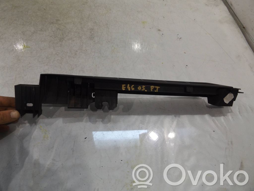 Other trunk/boot trim element   8239432