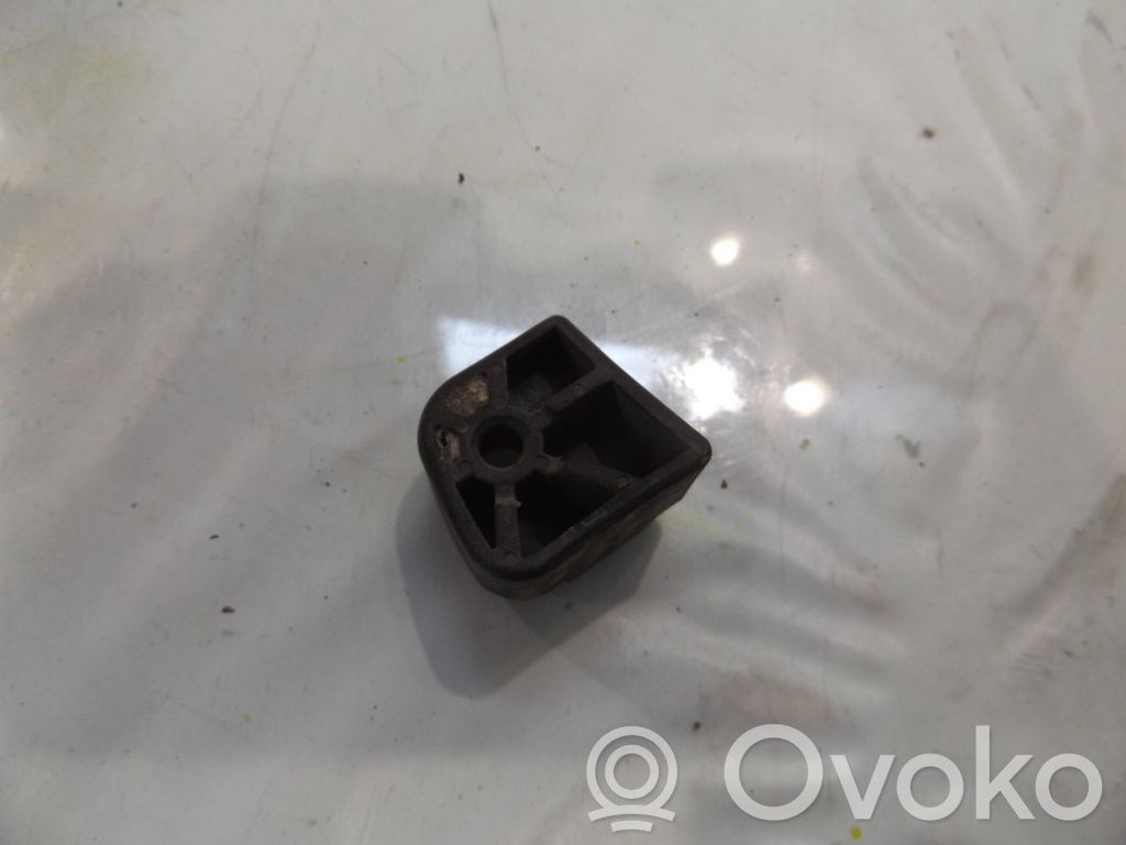 BMW 3 E46 Copri motore (rivestimento) 