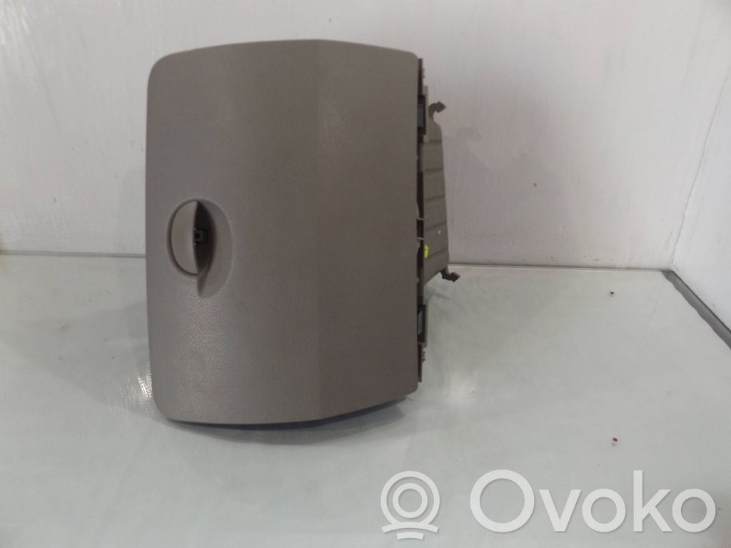 Renault Modus Mantu nodalījums 