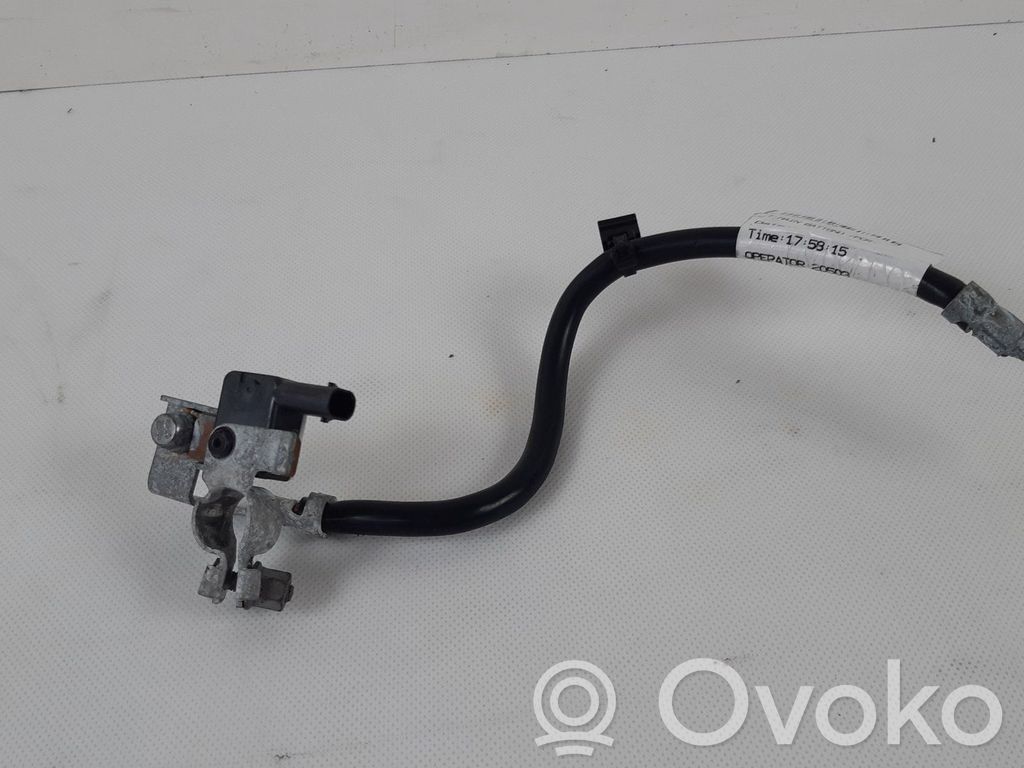 Volvo XC40 Positive cable (battery) 