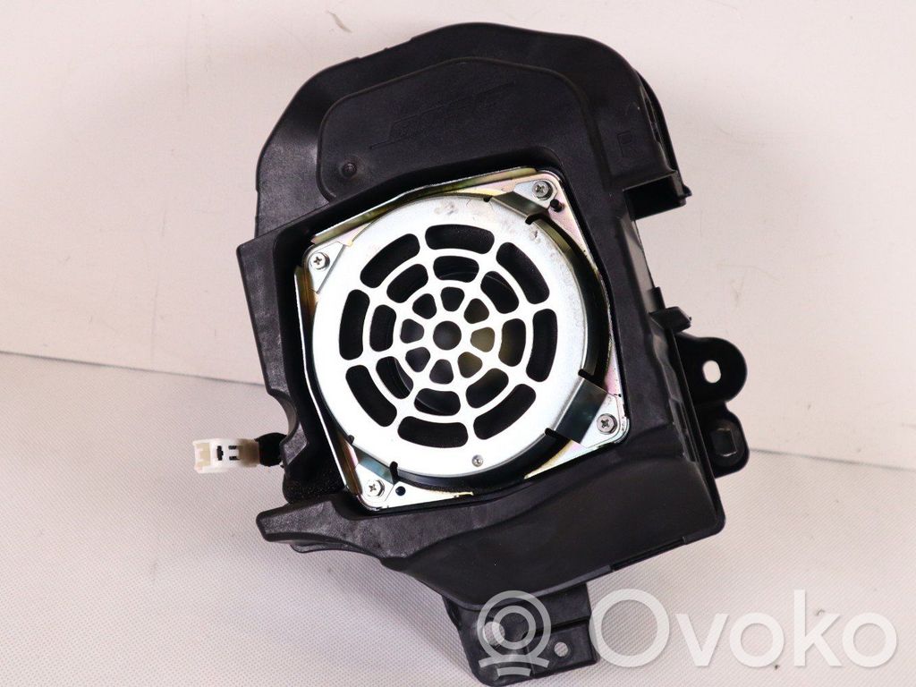 Mazda CX-30 Front door speaker 