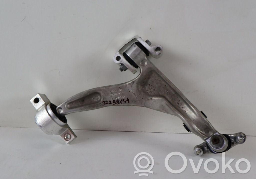 Volvo V60 Front control arm 