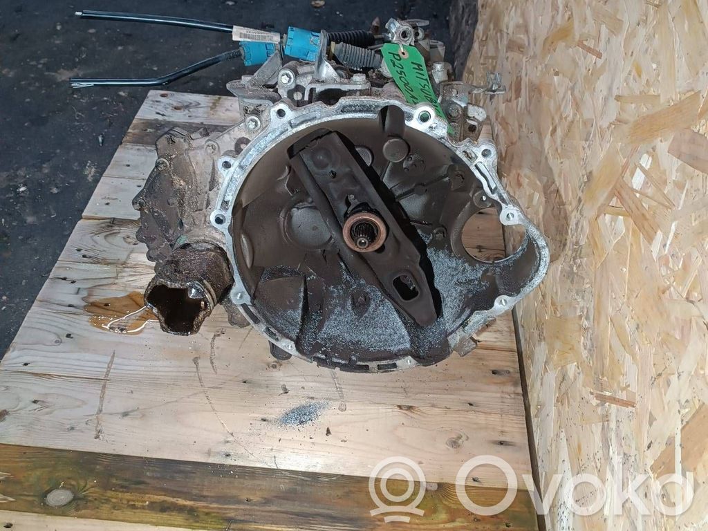 Mitsubishi Colt Cutie viteze manuală cu 5 trepte 