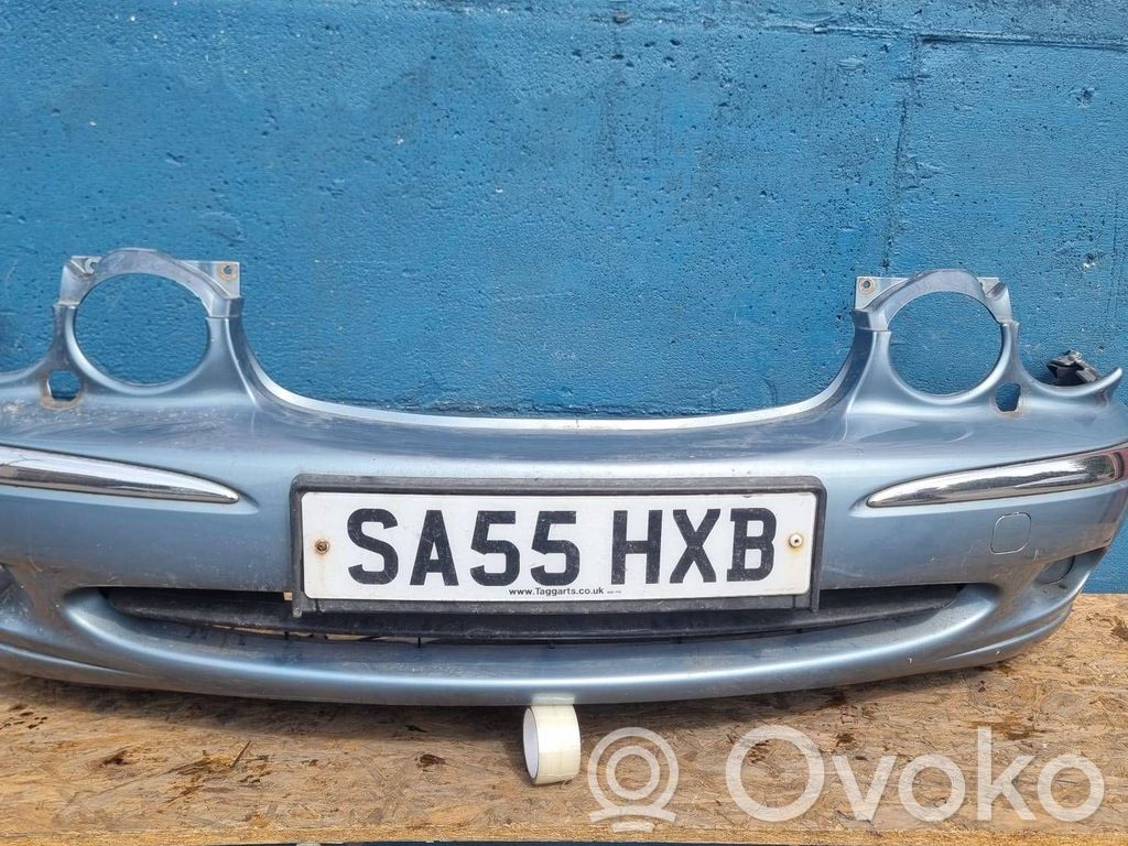 Jaguar X-Type Front bumper 