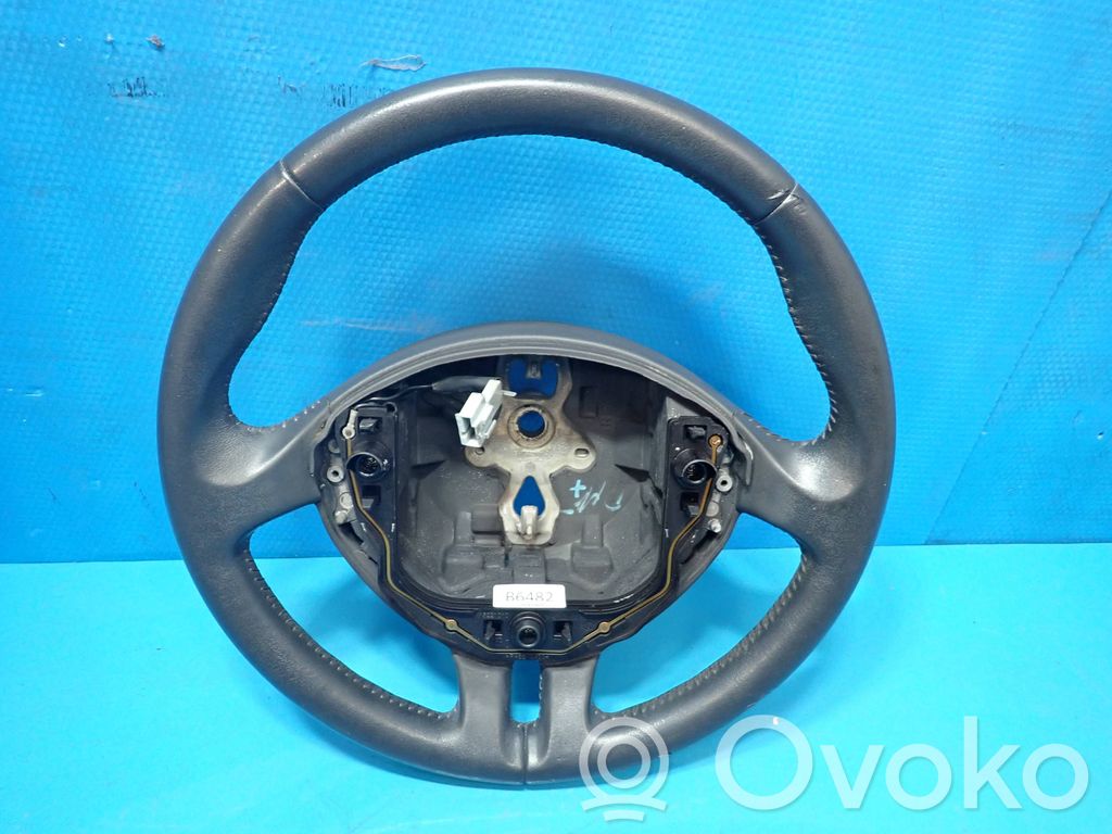 Ohjauspyörä   8200344077