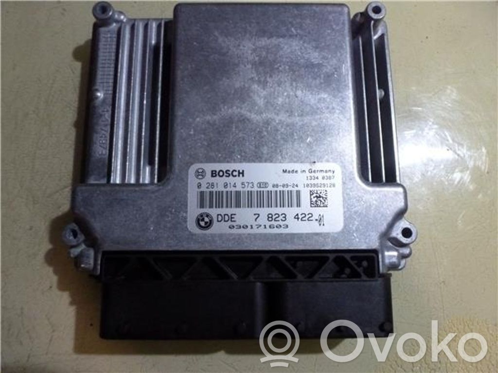 BMW 1 E81 E87 Engine control unit/module ECU 
