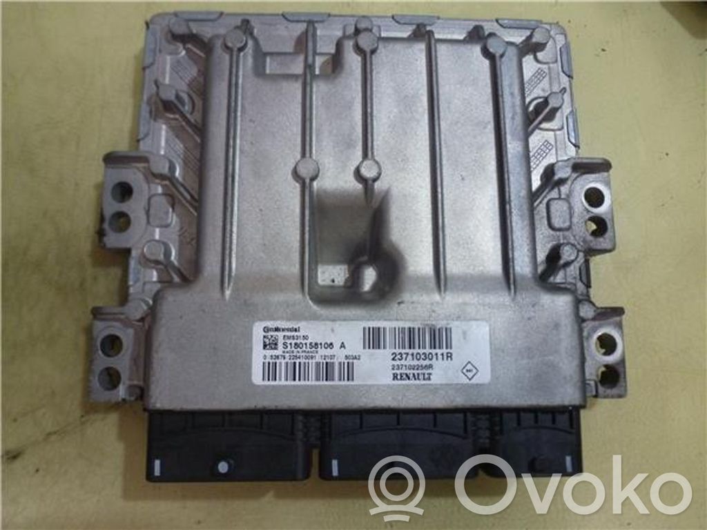 Renault Megane IV Engine control unit/module ECU 