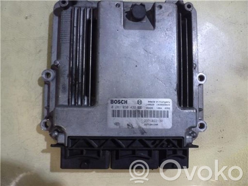 Dacia Logan II Engine control unit/module ECU 