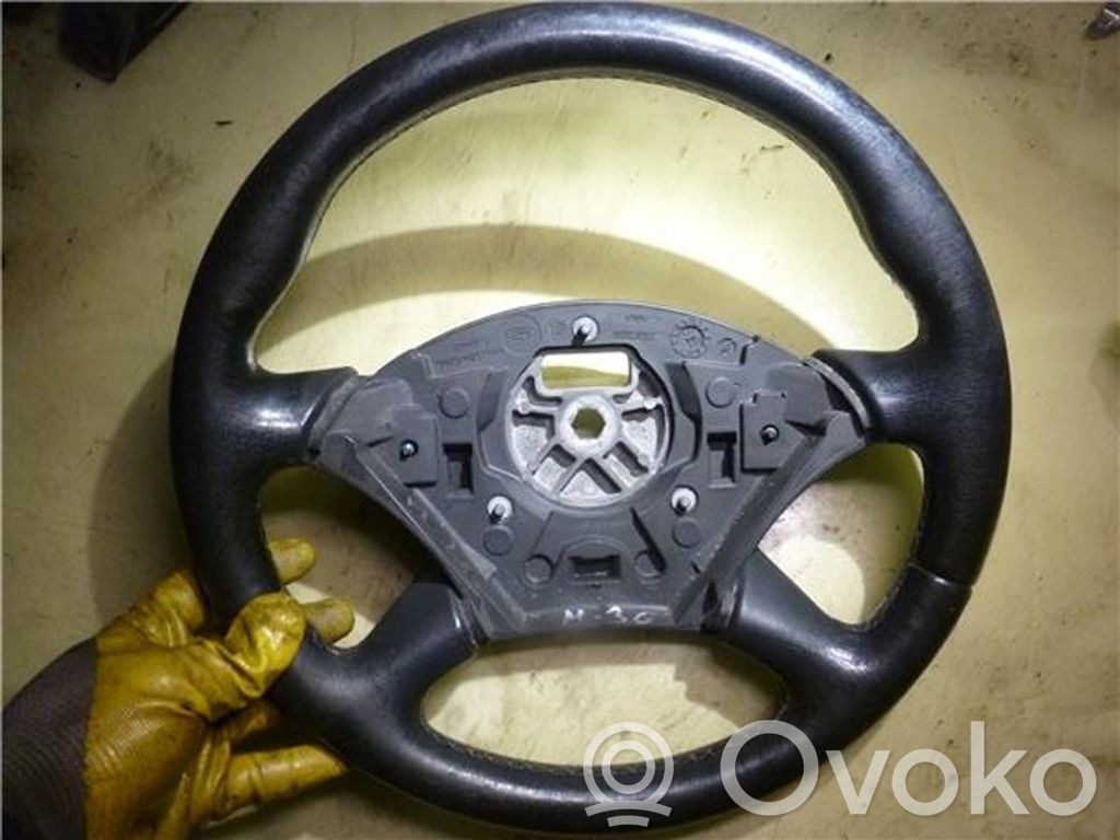 Steering wheel   1142444