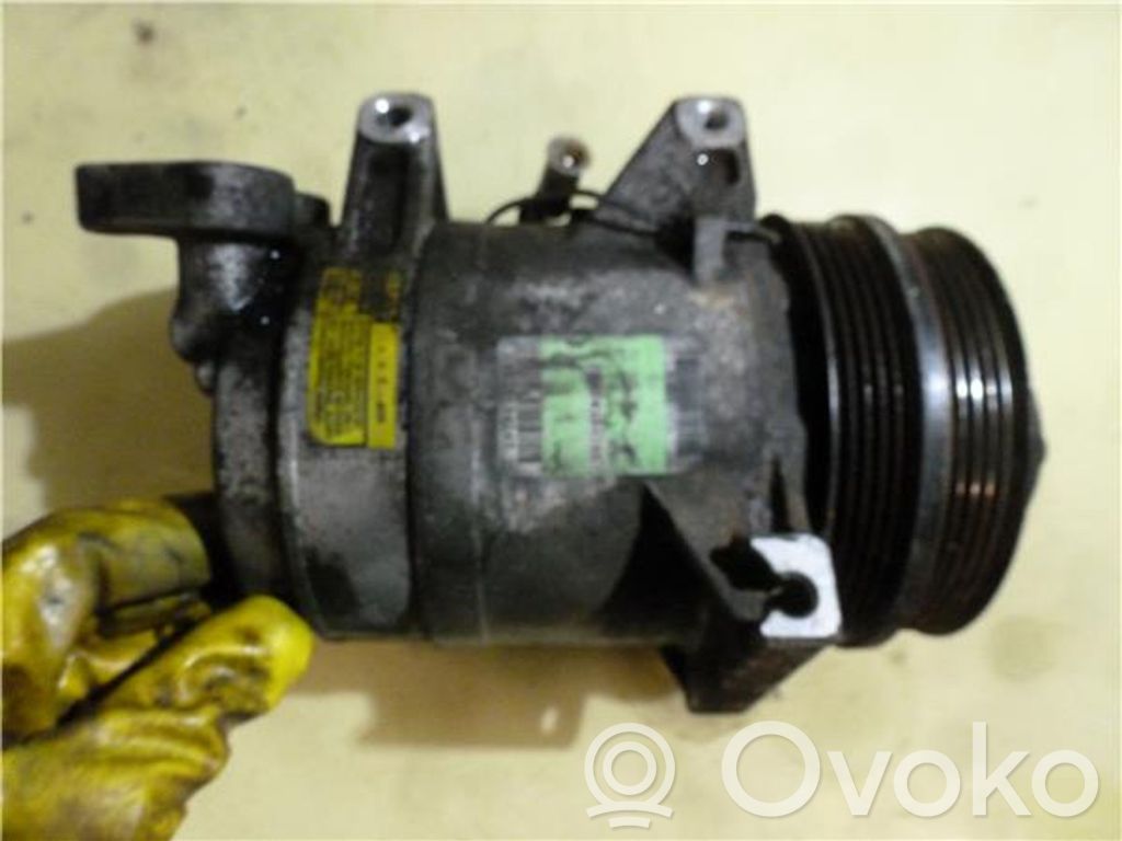 Volvo V50 Kompresor / Sprężarka klimatyzacji A/C 