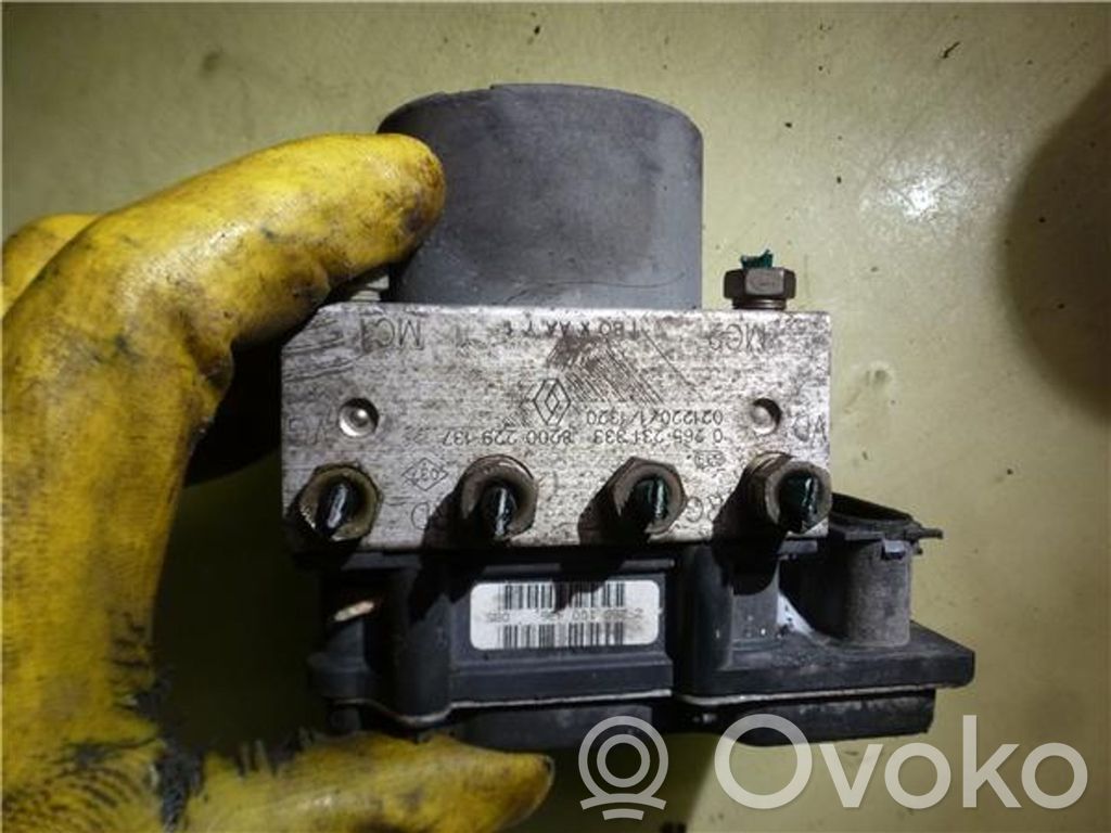 Renault Clio II ABS control unit/module 
